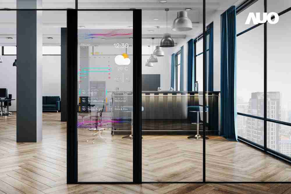 60吋Micro LED透明窗屏显示器，，，，可依需求调整并延伸应用于不同场域，，，，包括汽车侧窗或家庭玄关、、智慧橱窗、、、商业展示等面向，，提供丰富的信息娱乐内容